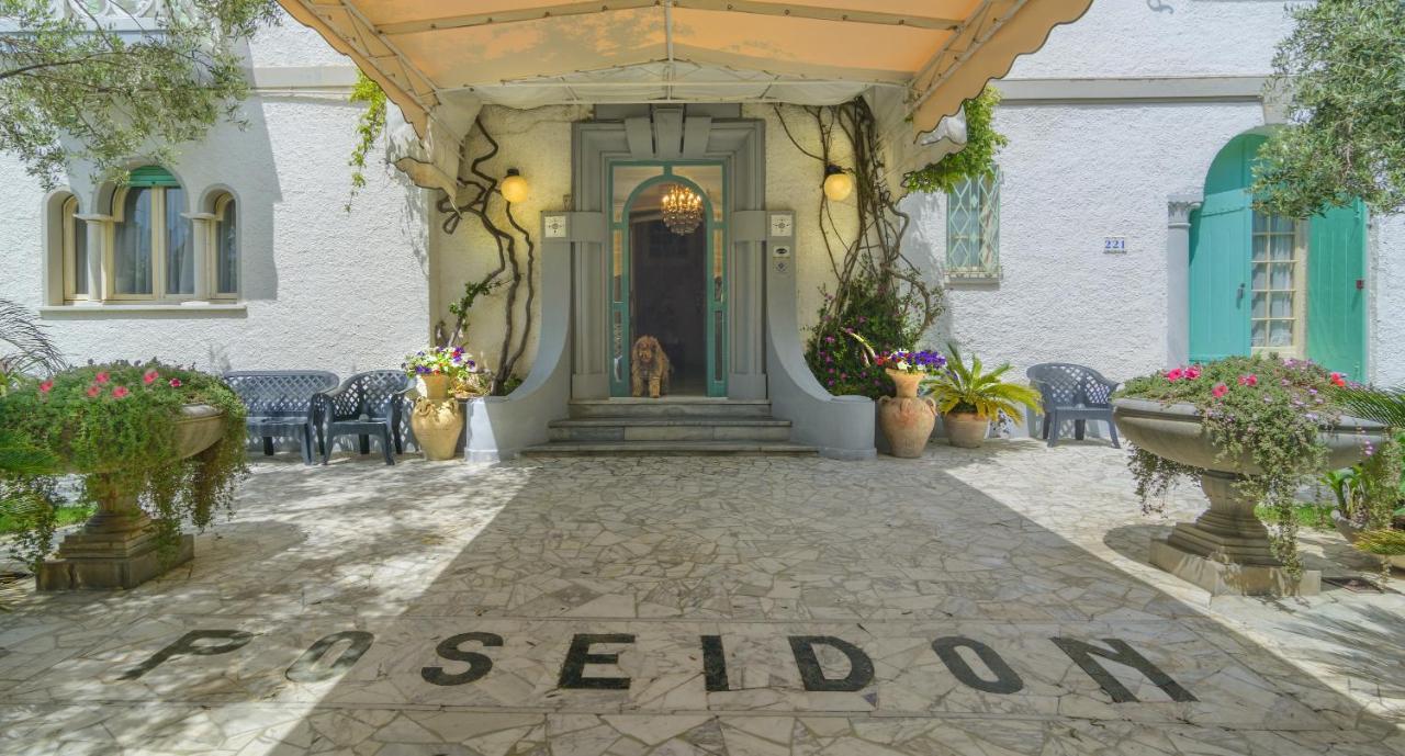 Hotel Poseidon Marina di Pietrasanta Exterior photo